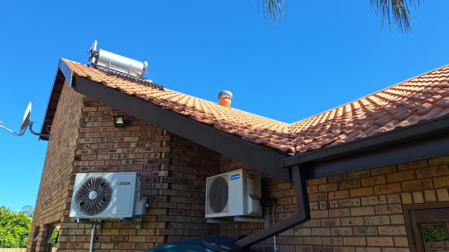 3 Bedroom Property for Sale in Hillcrest Northern Cape